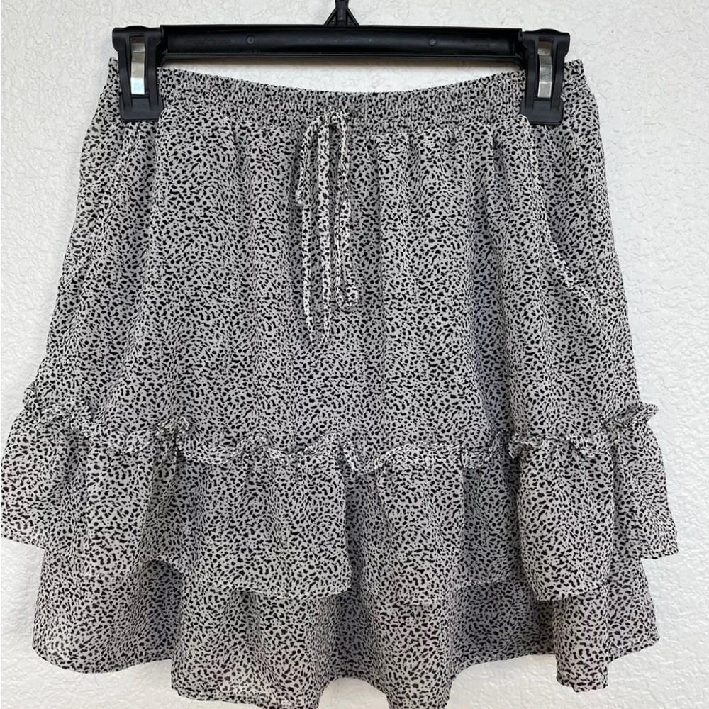 Sienna Sky XS Animal Print Ruffle Mini Skirt Lined Pockets Cheetah Leopard